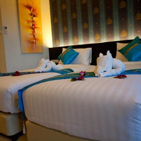 Kata Green Beach Hotel Extérieur photo