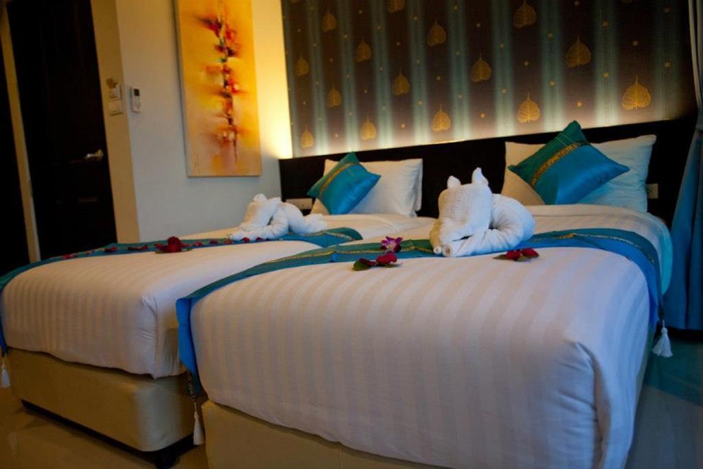 Kata Green Beach Hotel Extérieur photo